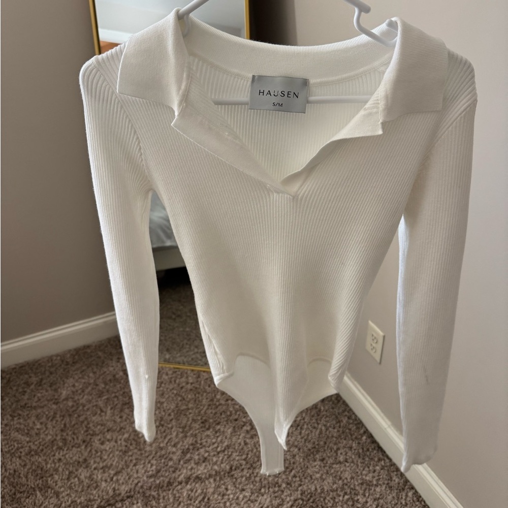 Hausen White Ribbed Long Sleeve Bodysuit